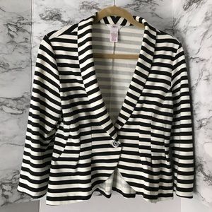 Candie’s striped blazer